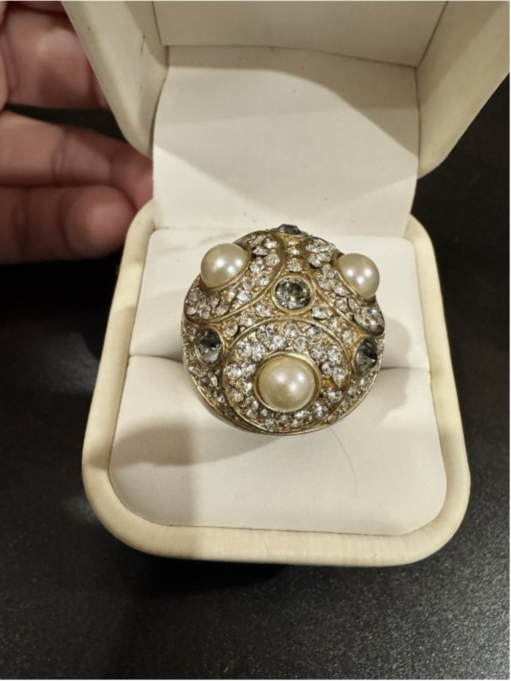 Vintage Gold Tone Faux Pearl & Rhinestone Dome Cocktail Ring Size 7